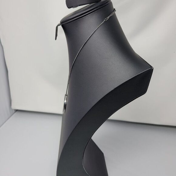 New York & Company Princess Necklace Tourmaline Gunmetal Twisted Circle Pendant - Picture 9 of 9